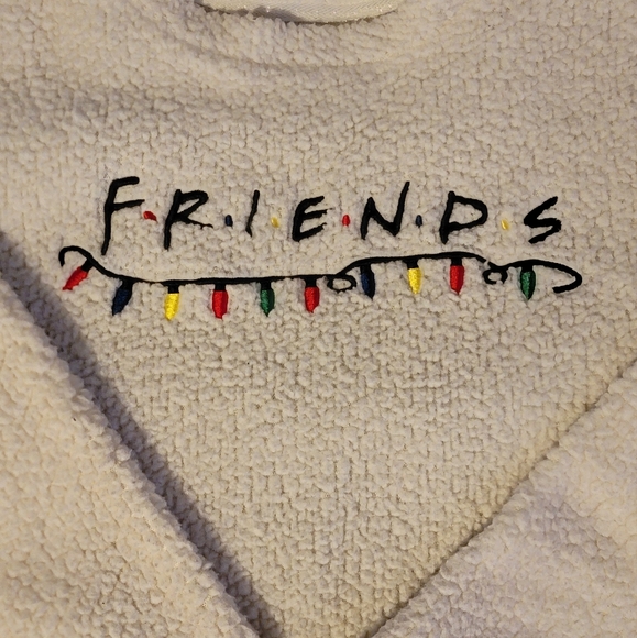 Friends Themed Cozy Blanket and Pajama Set - Picture 2 of 9
